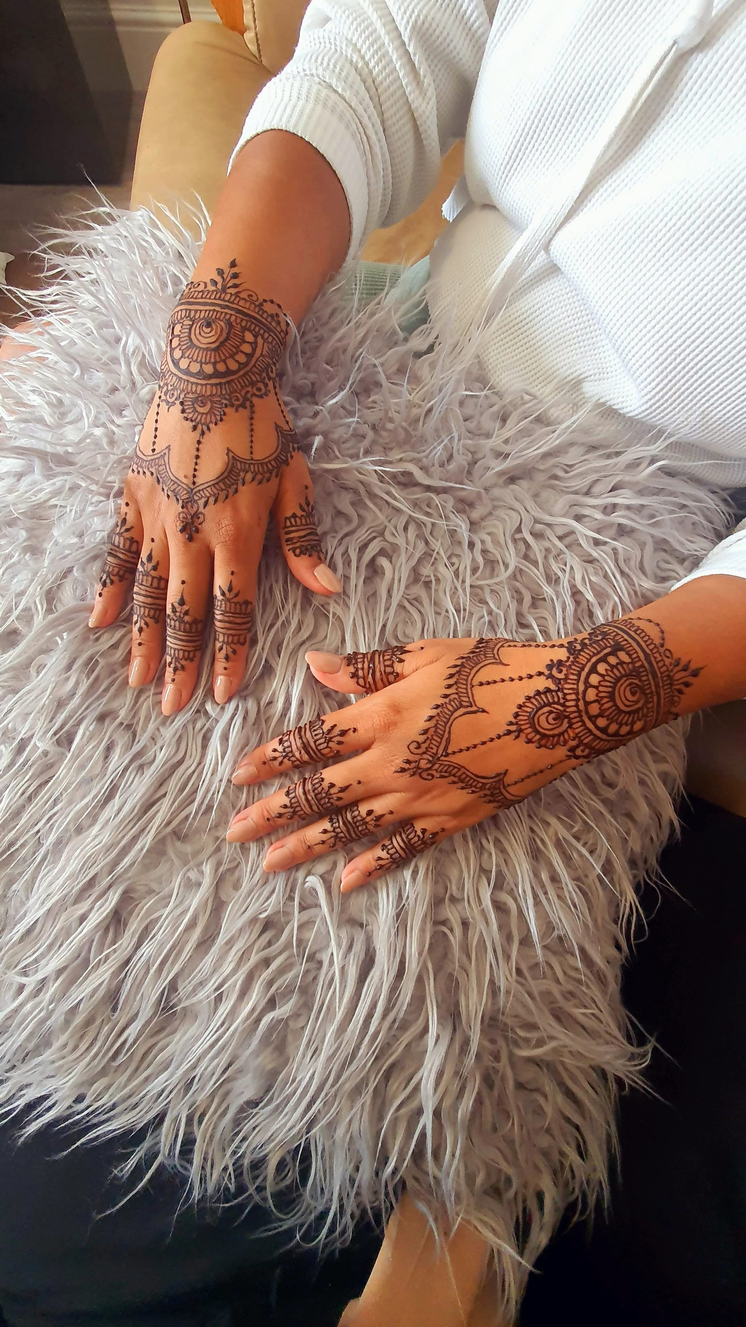 Party henna photo: Party 13