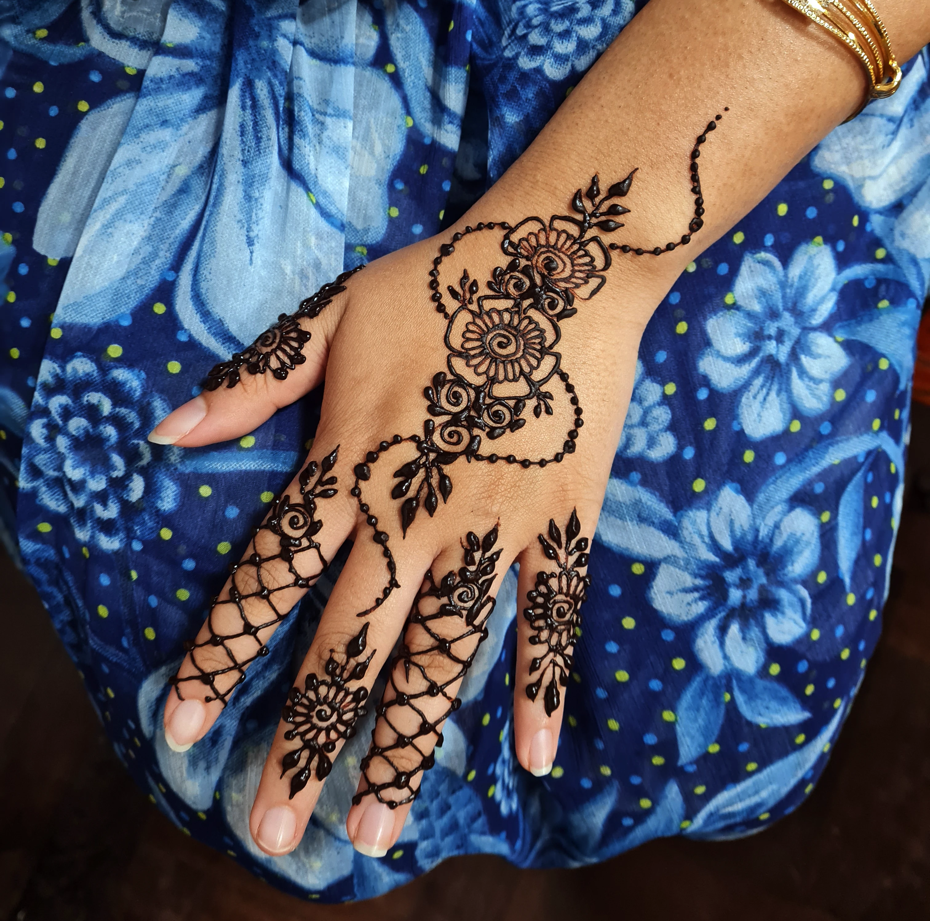 Party henna photo: Party 19