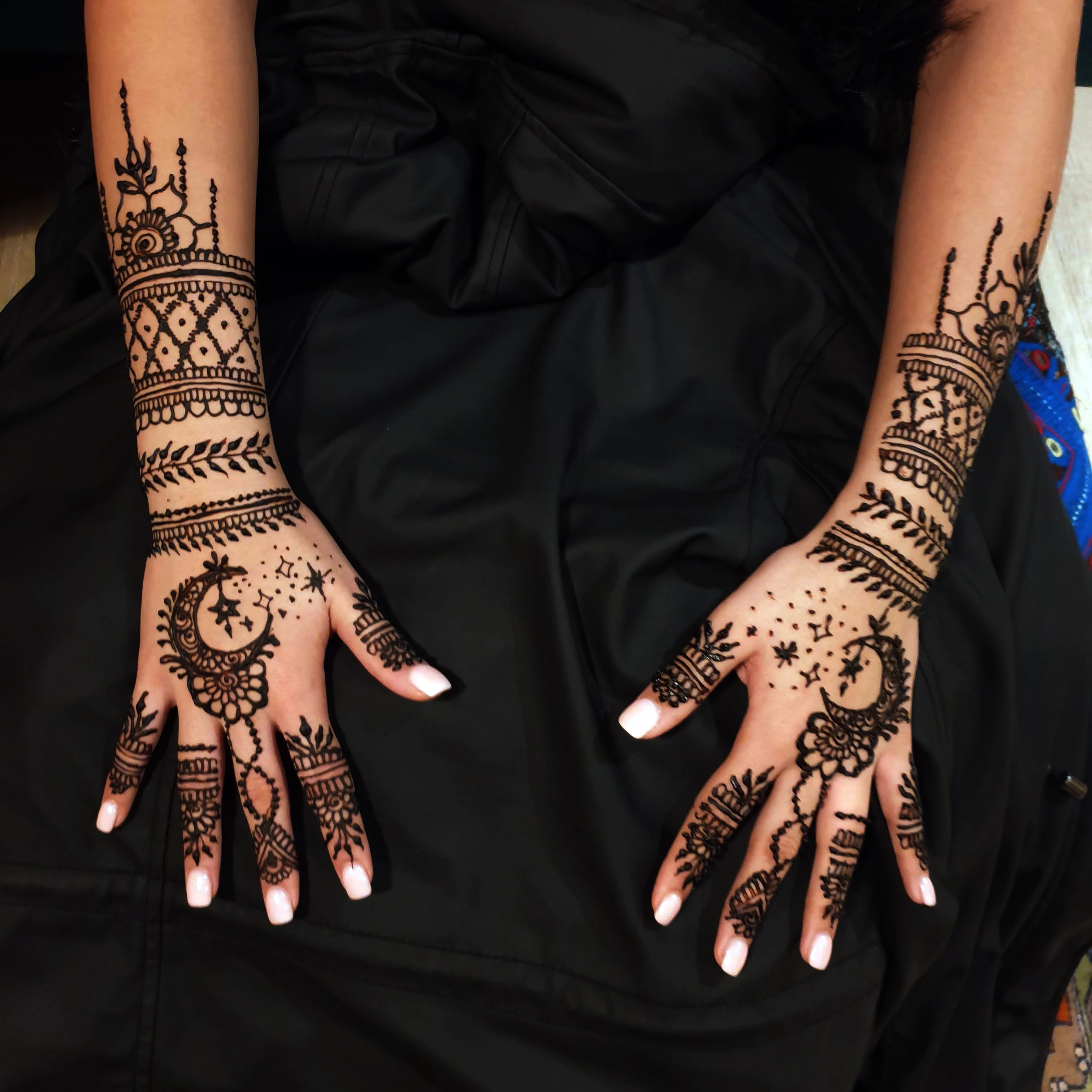 Party henna photo: Party 7